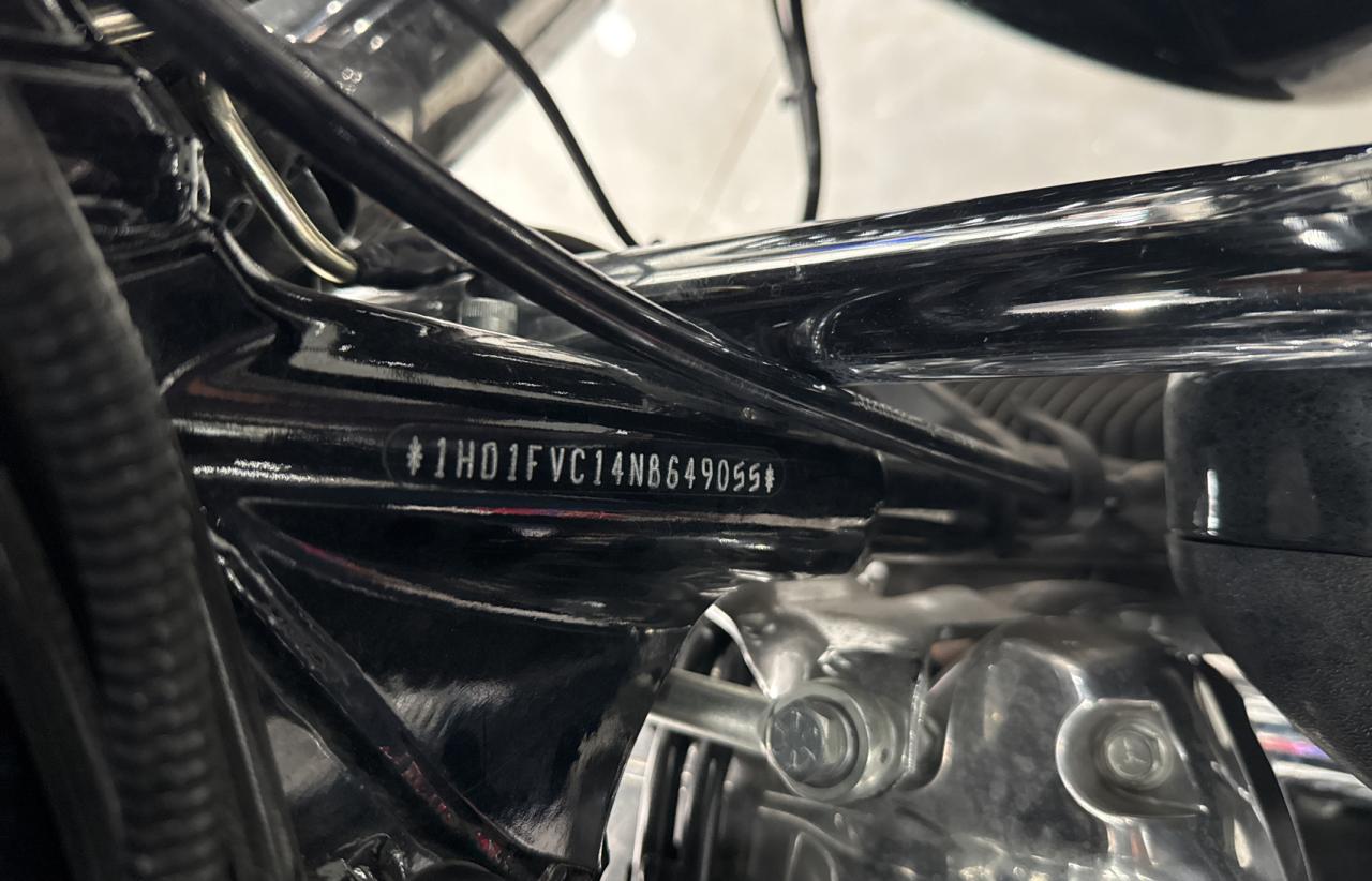 2022 HARLEY-DAVIDSON FL BLACK - Image 10