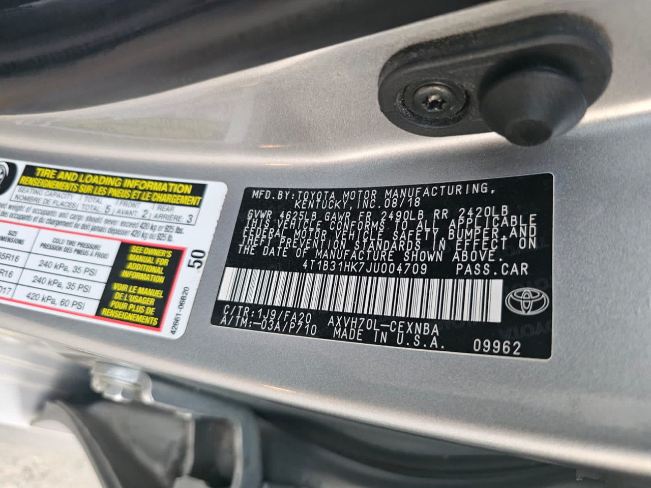 2018 Toyota Camry - Image 8
