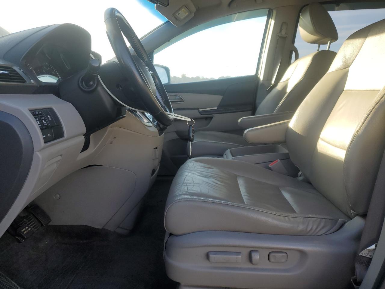 2011 HONDA ODYSSEY - Image 7