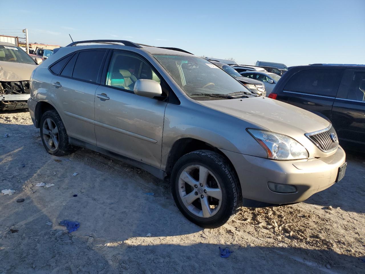2005 Lexus RX330 - Image 4