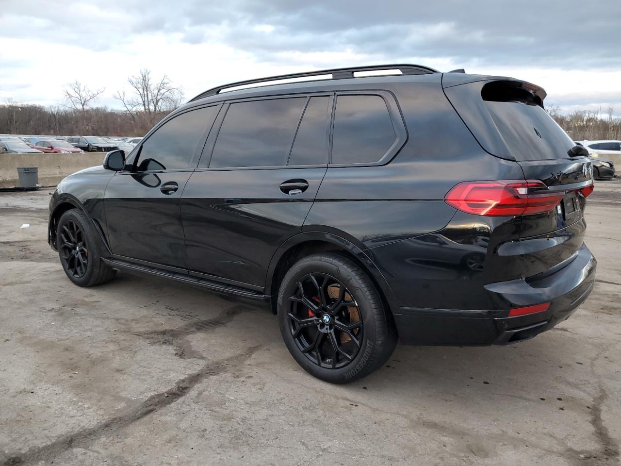 2020 BMW X7 - Image 2