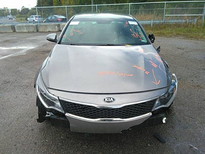 2018 Kia Optima - Image 2