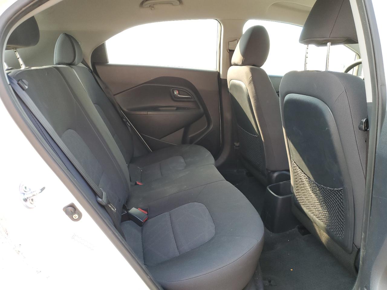 2013 KIA RIO - Image 10