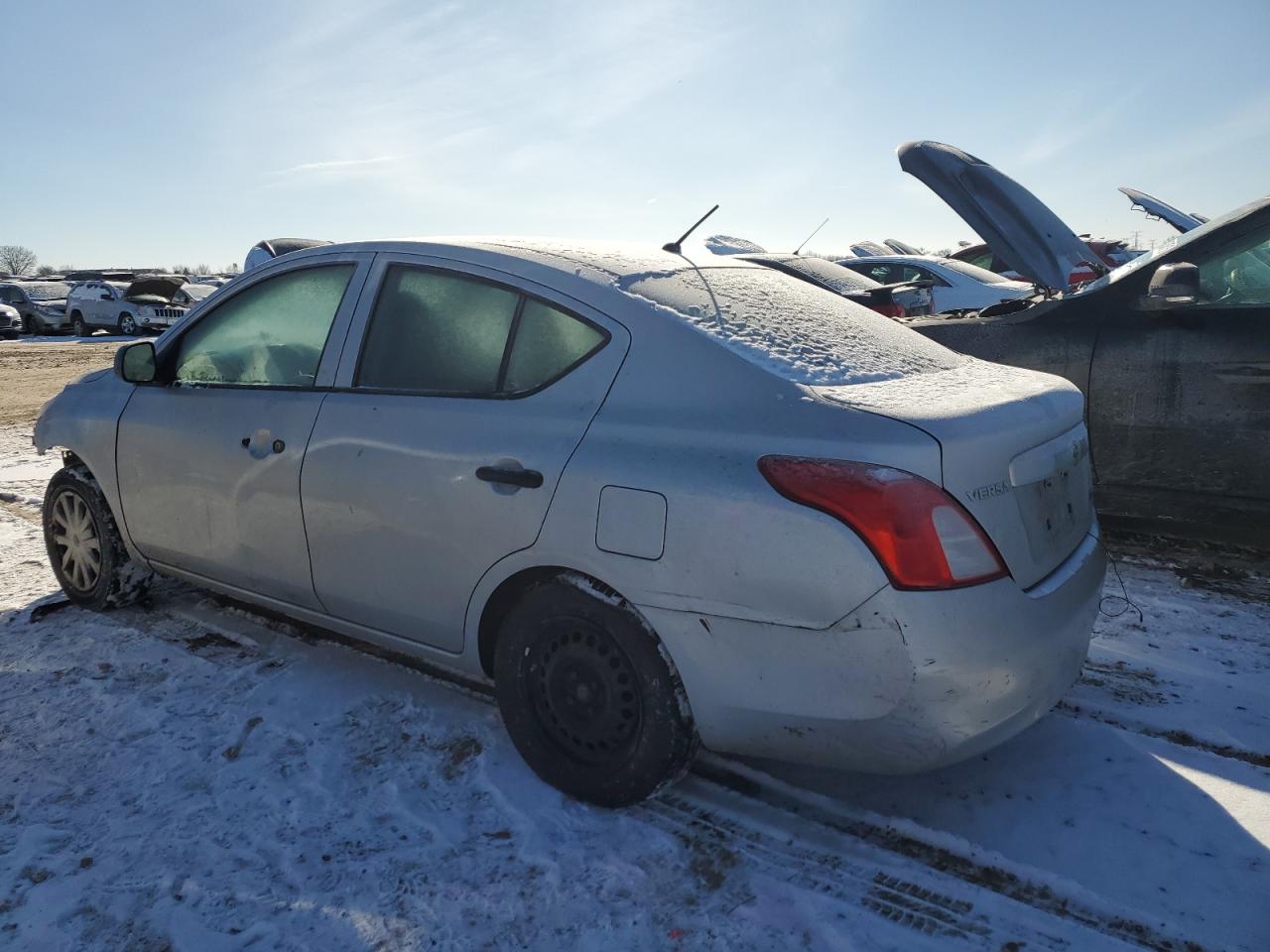 2014 NISSAN VERSA - Image 2