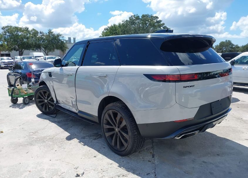 2024 Land Rover Range Rover Sport - Image 4