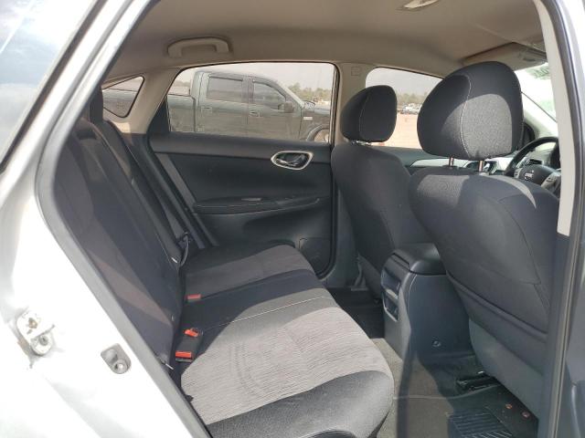 2015 Nissan Sentra - Image 10