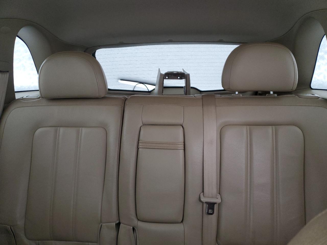 2008 SATURN VUE WHITE - Image 10