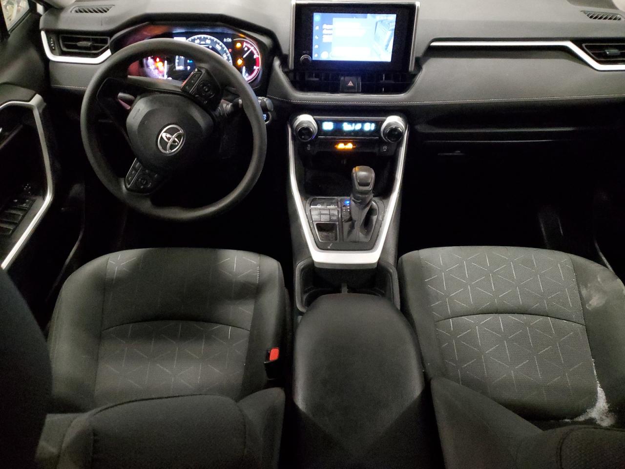 2024 TOYOTA RAV4 - Image 8