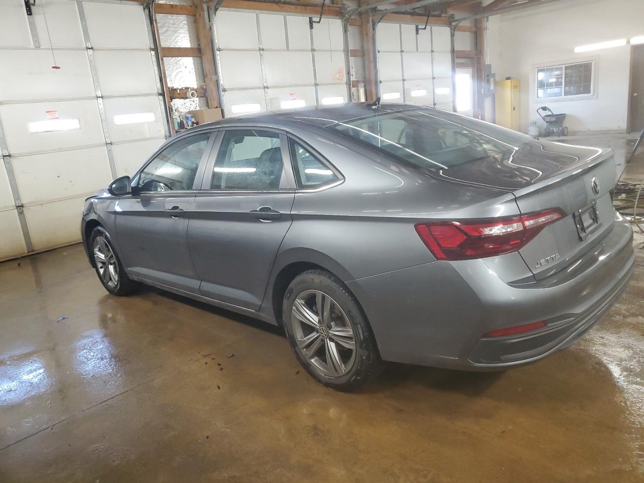 2024 Volkswagen Jetta - Image 2