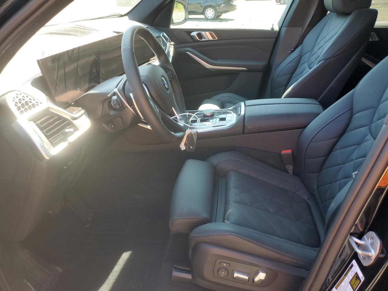 2025 BMW X5 - Image 7