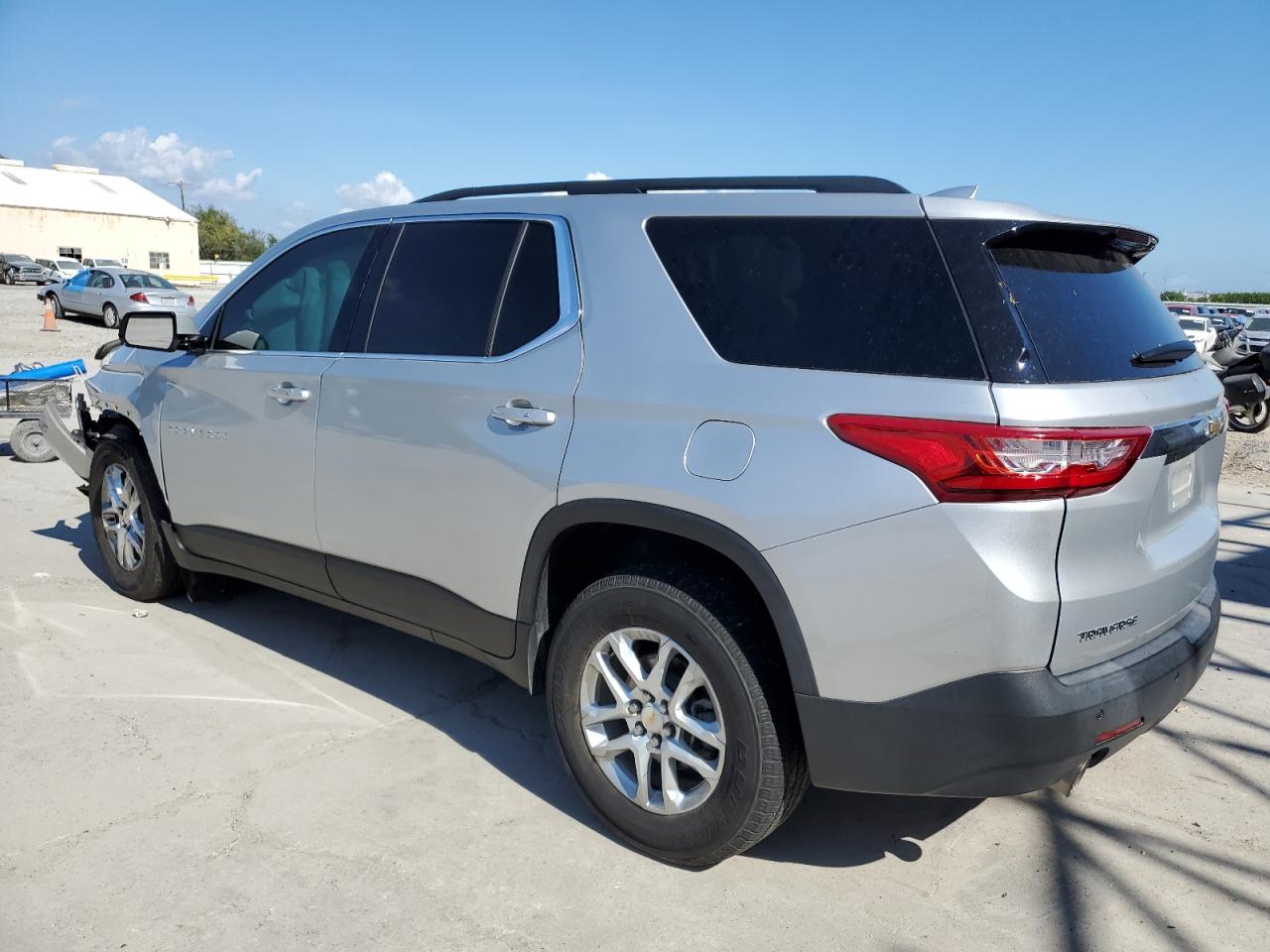 2019 Chevrolet Traverse - Image 2