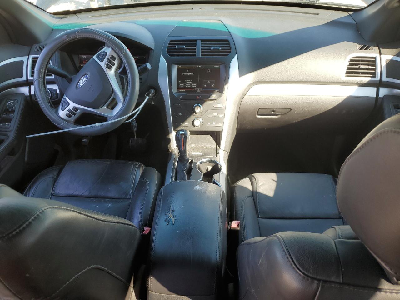 2015 Ford Explorer - Image 8