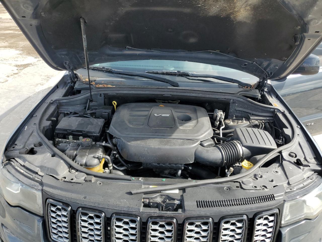 2018 JEEP GRAND CHER - Image 12