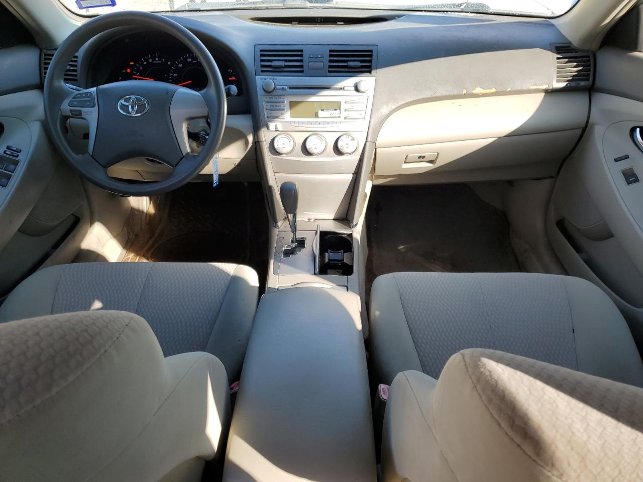 2011 Toyota Camry - Image 8