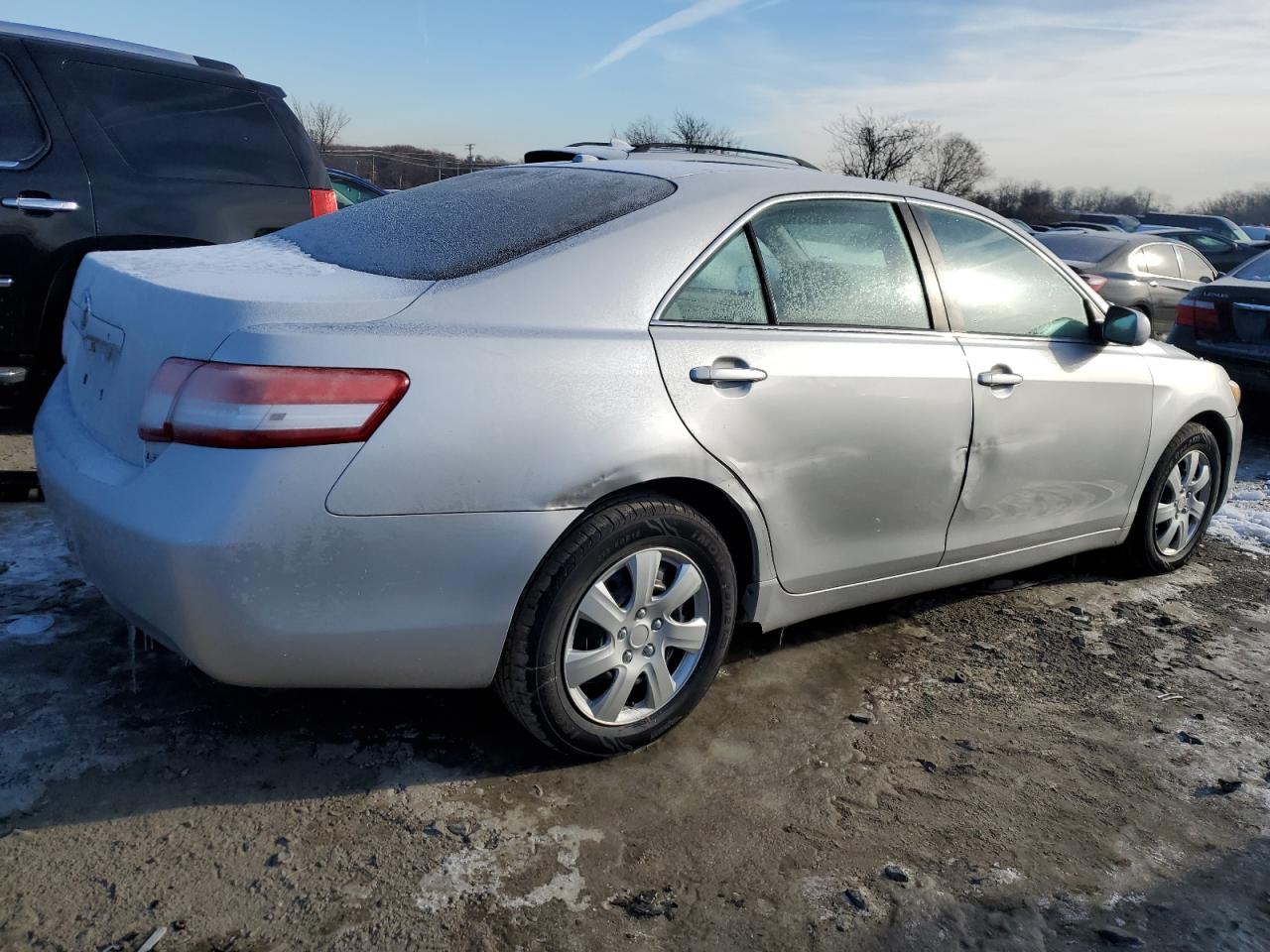2011 Toyota Camry - Image 3