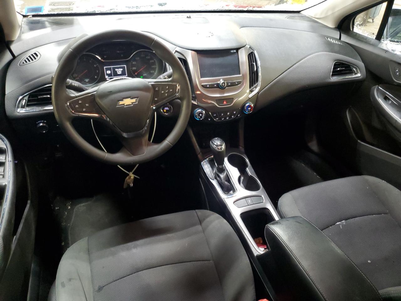 2017 CHEVROLET CRUZE - Image 8