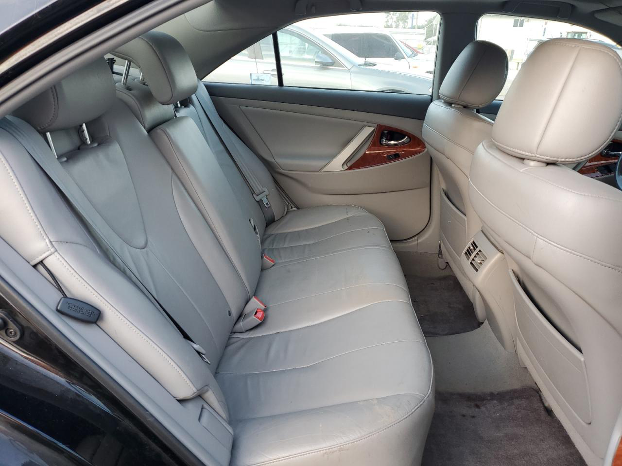 2011 Toyota Camry - Image 6