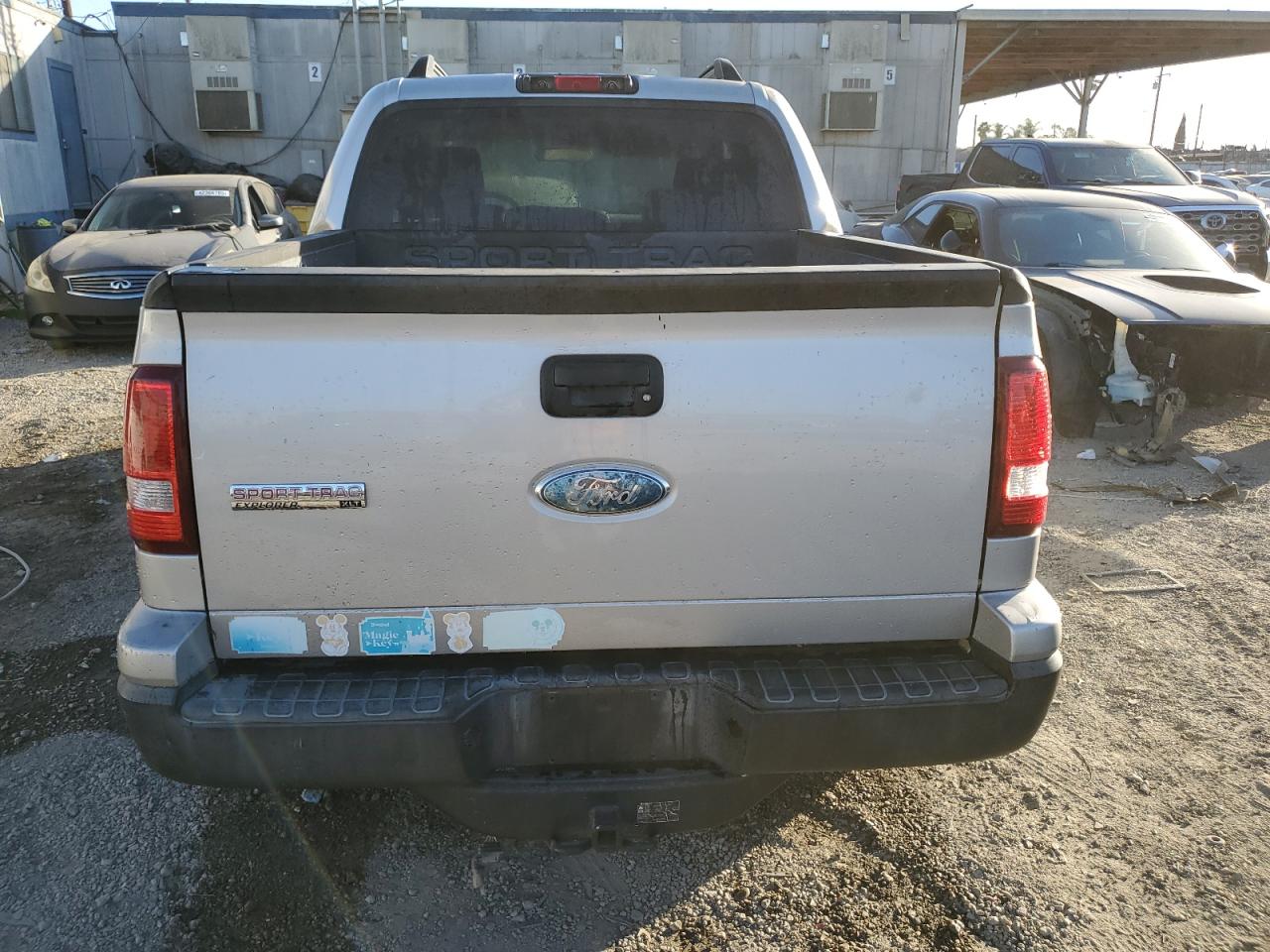 2007 Ford Explorer - Image 6