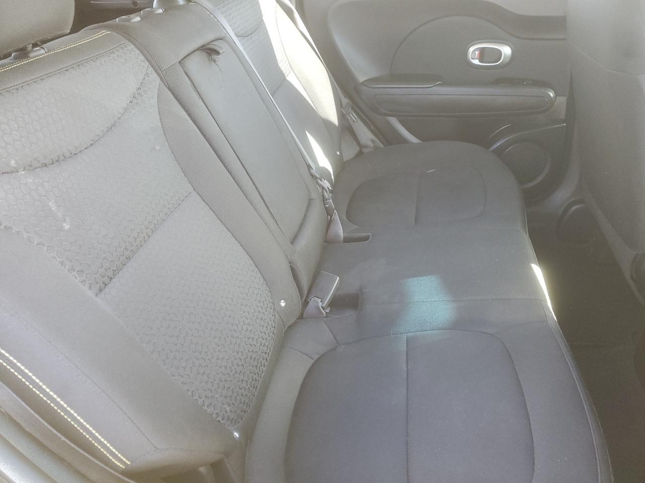 2014 KIA SOUL - Image 10
