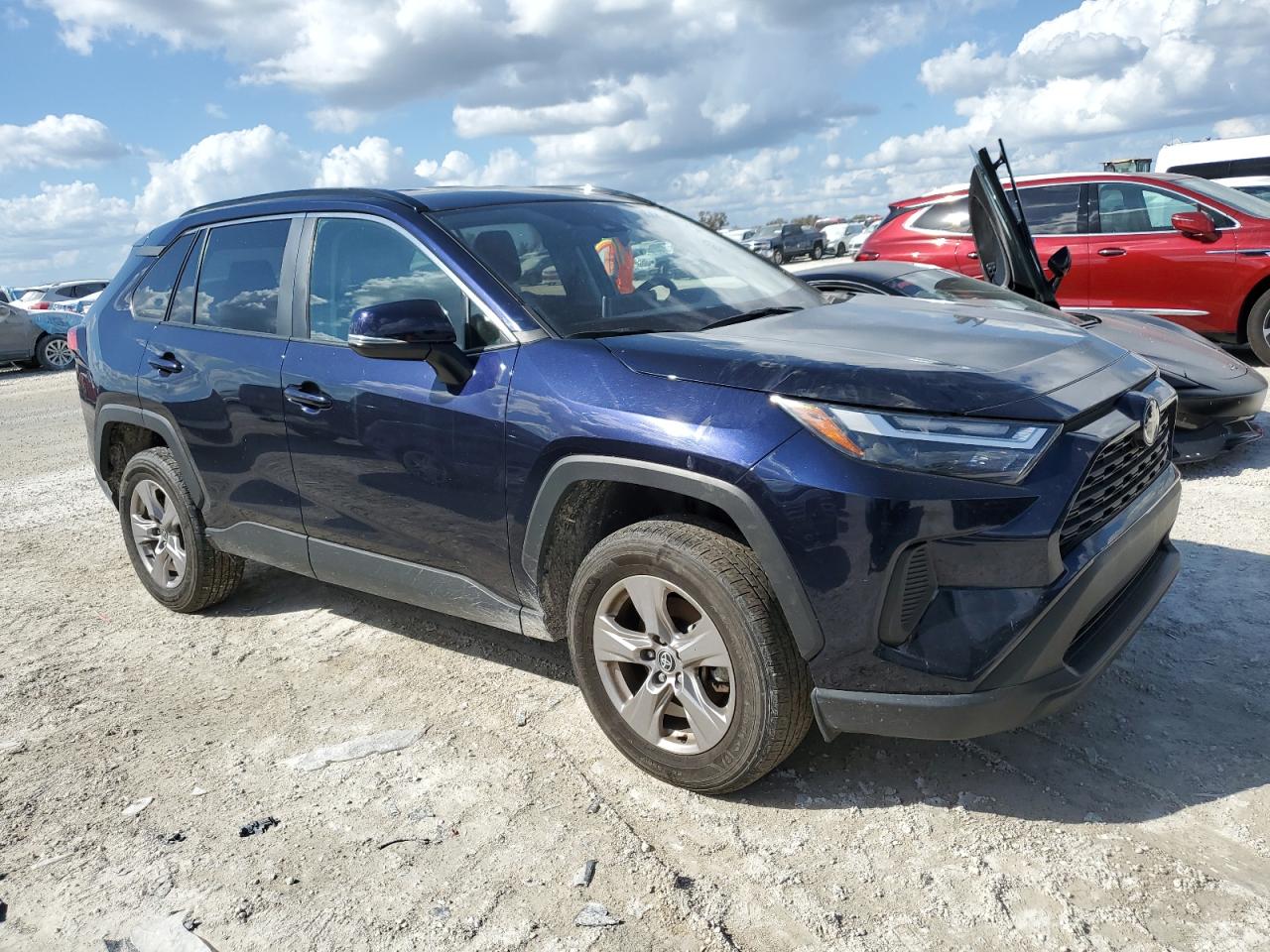 2023 TOYOTA RAV4 - Image 4
