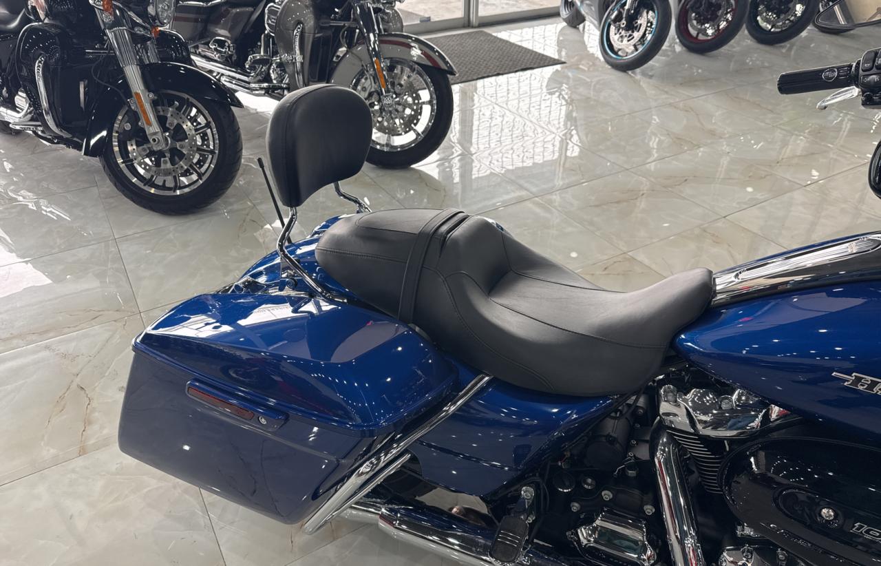 2017 HARLEY-DAVIDSON FL BLUE - Image 6