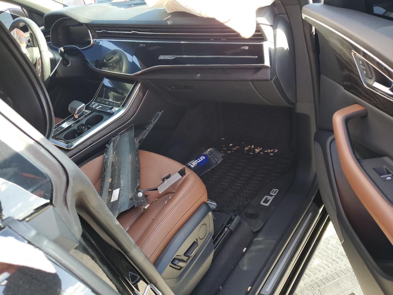 2023 AUDI Q8 - Image 8