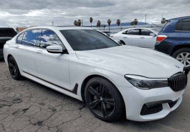 2017 BMW Series-7 - Image 2