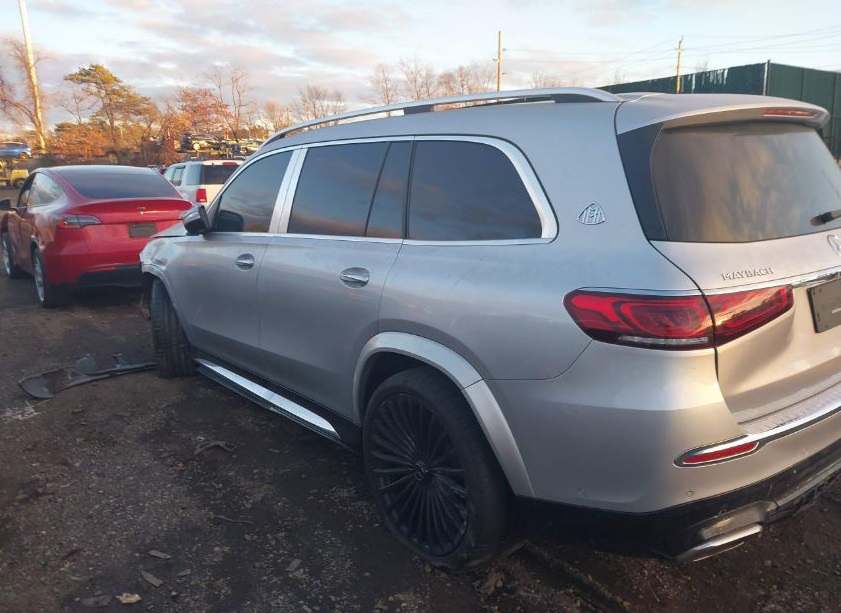 2024 Mercedes-Benz GLS600 - Image 3
