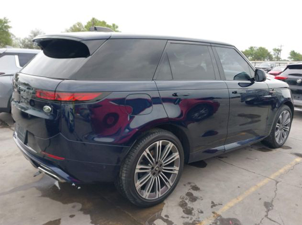 2024 Land Rover Range Rover Sport - Image 5