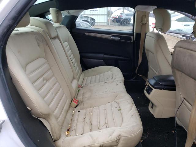2015 Ford FUSION - Image 10