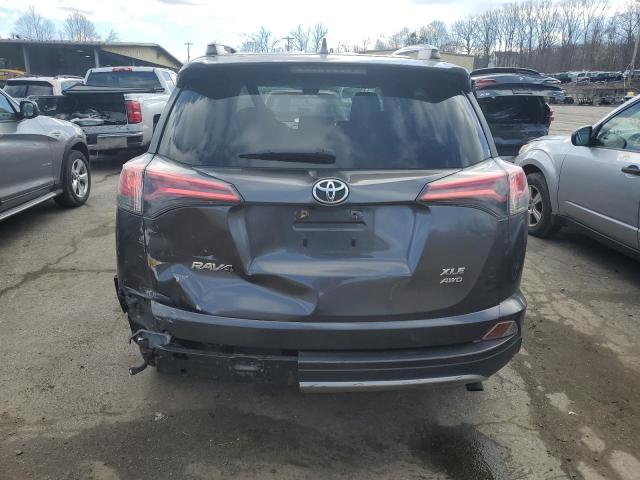 2017 Toyota RAV4 - Image 6