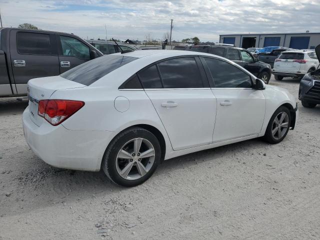 2015 Chevrolet CRUZE - Image 3