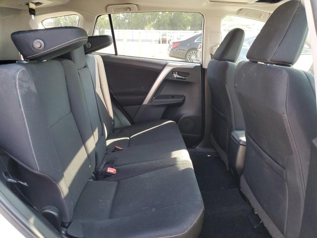 2015 Toyota RAV4 - Image 11