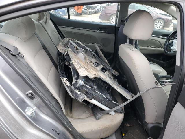 2018 Hyundai Elantra - Image 10