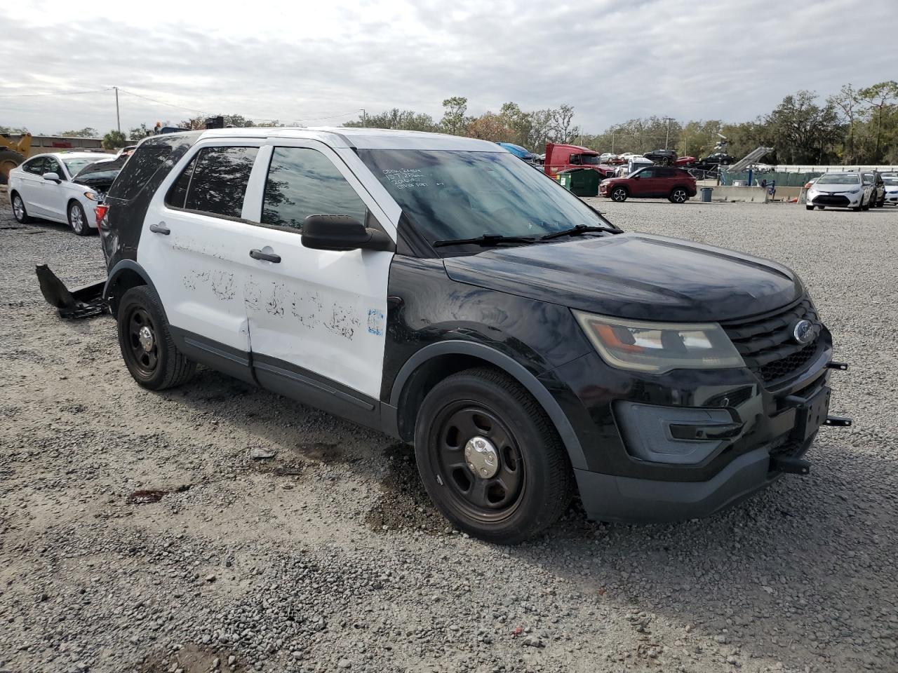 2016 FORD EXPLORER - Image 4