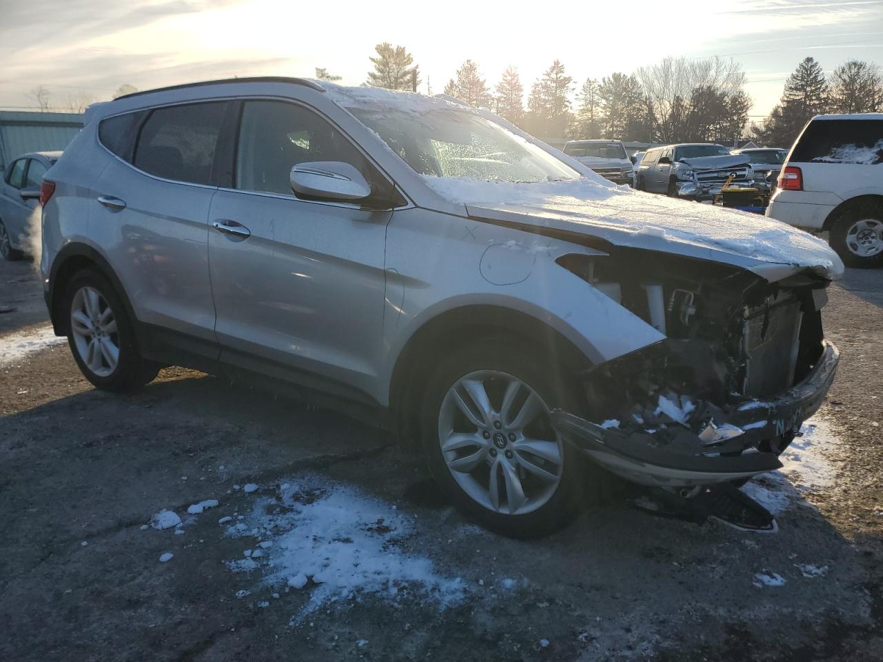 2015 Hyundai Santa Fe - Image 4