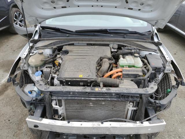 2017 Hyundai Ioniq - Image 11