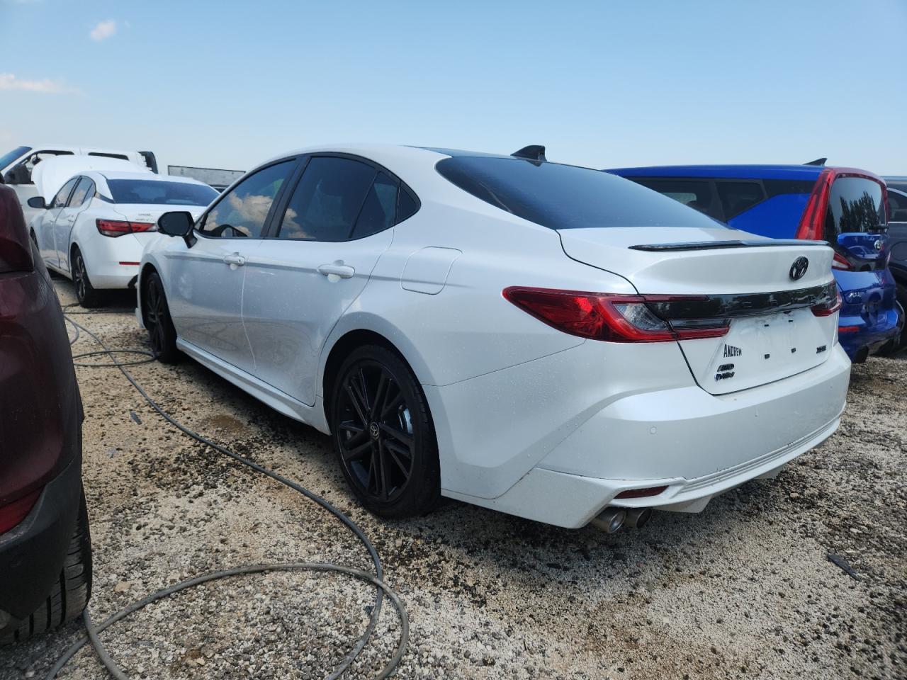 2025 Toyota CAMRY - Image 4