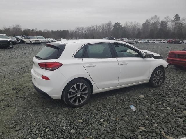 2019 Hyundai Elantra - Image 3