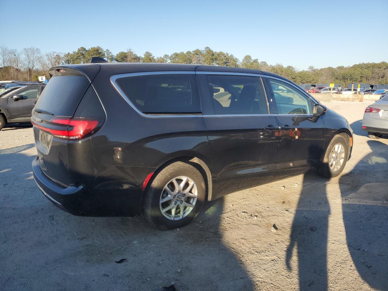 2023 CHRYSLER PACIFICA BLACK - Image 3