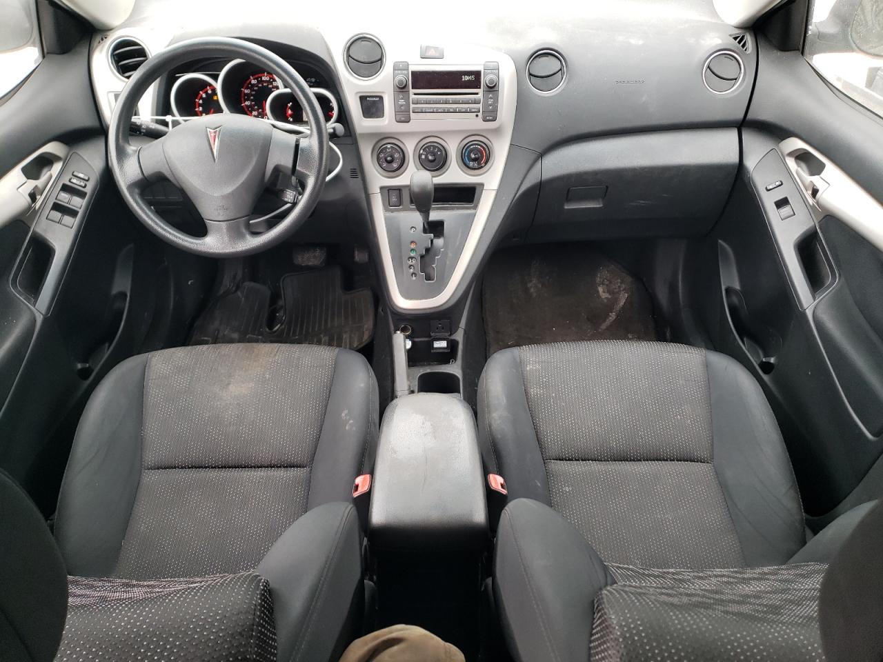 2009 Pontiac Vibe - Image 8