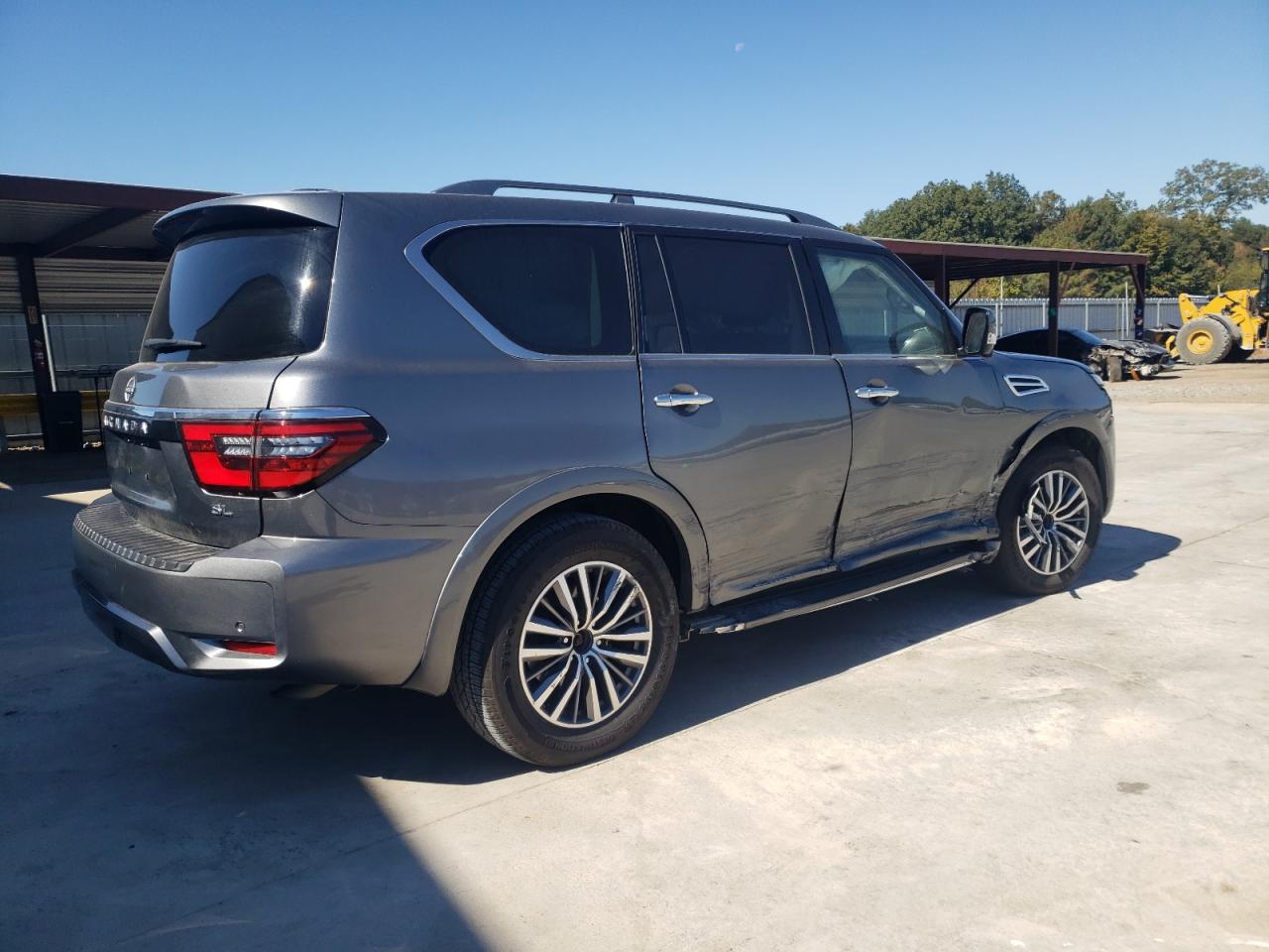 2023 Nissan Armada - Image 3