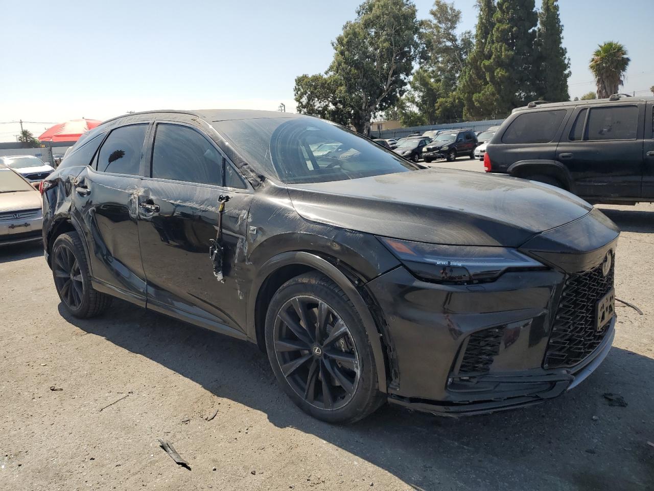2024 Lexus RX500H - Image 2