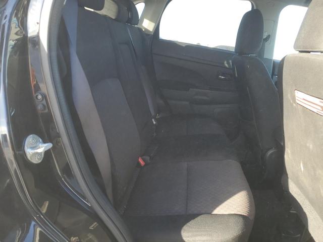 2017 Mitsubishi OUTLANDER - Image 10