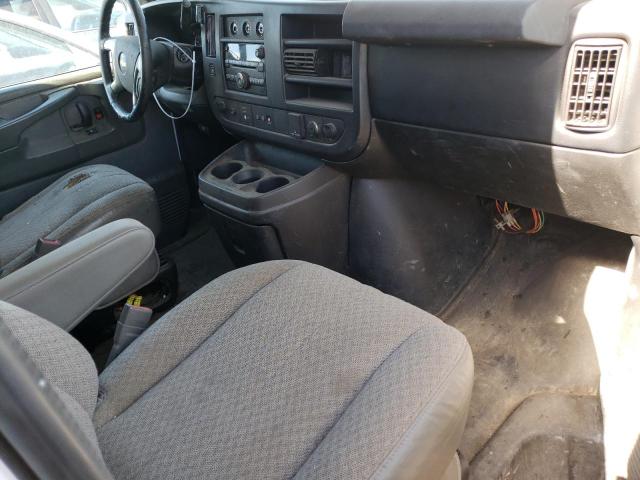 2015 Chevrolet EXPRESS - Image 8
