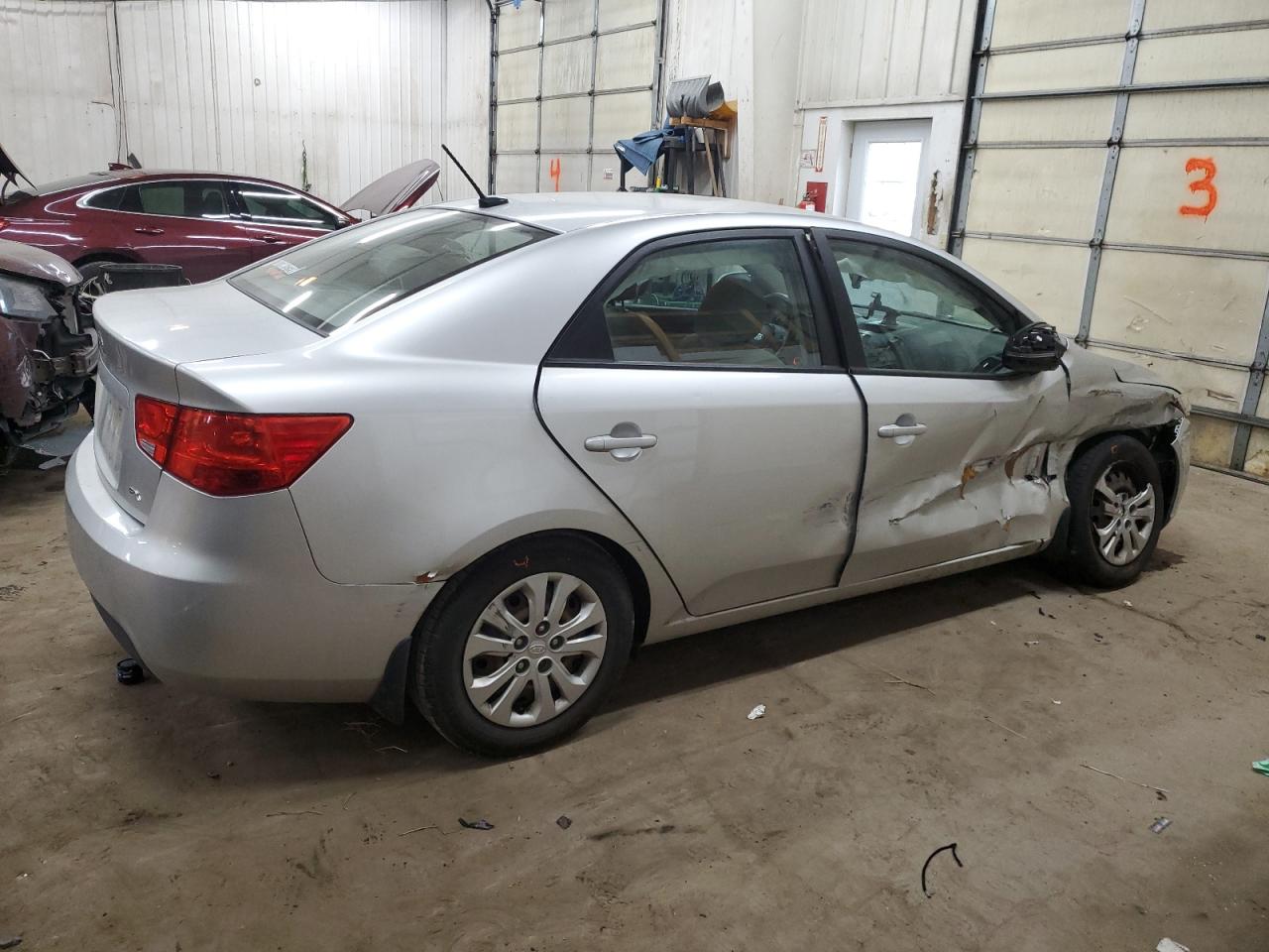 2011 KIA FORTE - Image 3