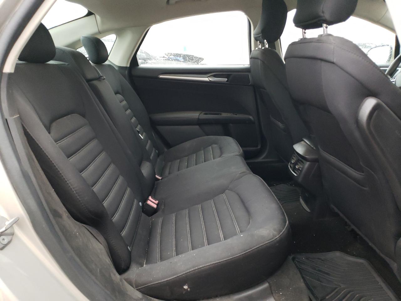 2015 FORD FUSION BEIGE - Image 10