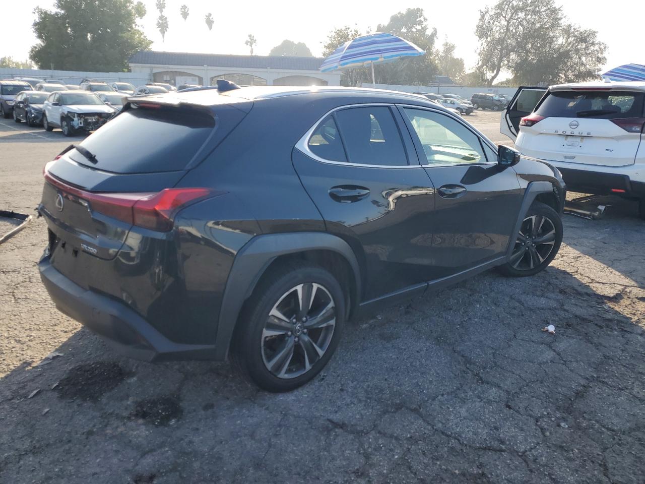 2020 Lexus UX 200 - Image 3