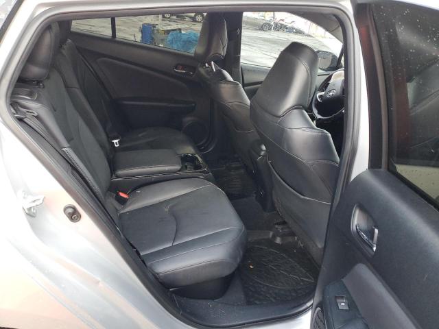 2018 Toyota PRIUS - Image 10