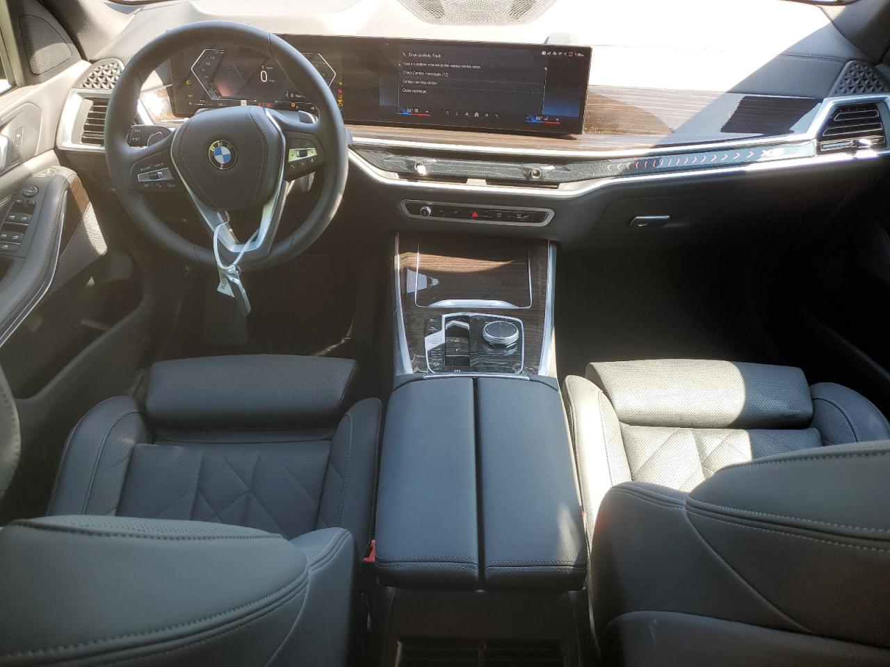2025 BMW X5 - Image 8